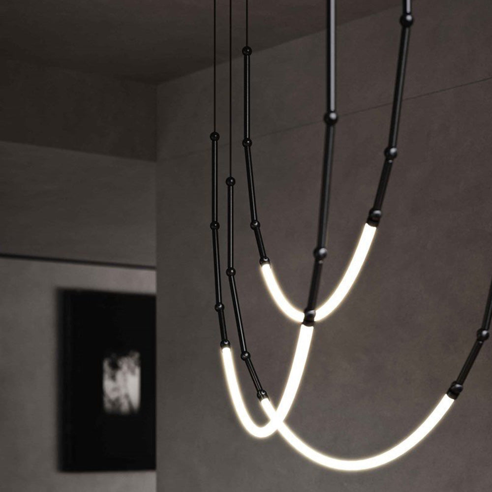 Arisha Lampe à suspension linéaire moderne en métal/silicone, noir