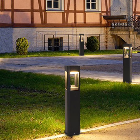 Ray Metal rechteckige hohle Wegeleuchte für den Außenbereich, Schwarz