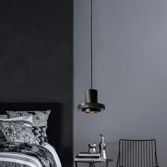 Postmoderne Designer-Pendelleuchte Arisha in Schwarz