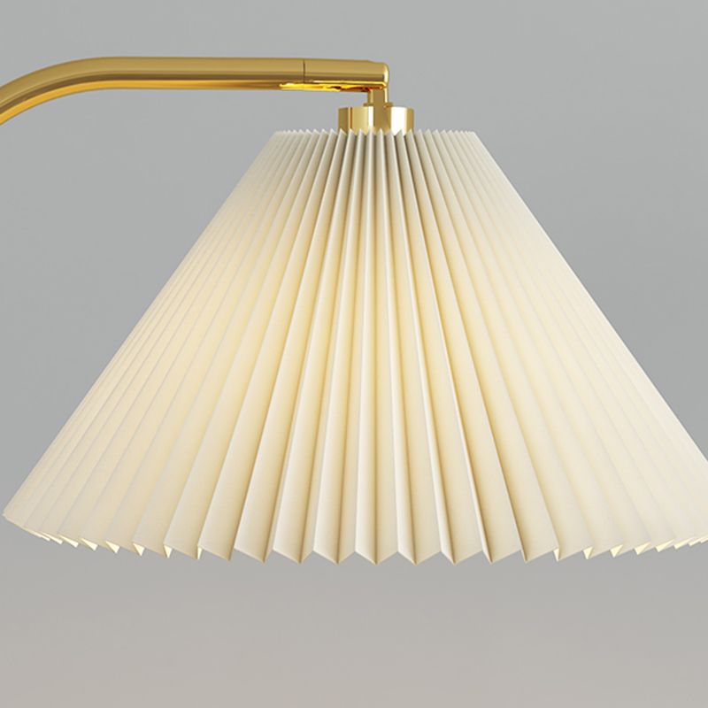 Ozawa Lampadaire plissé en métal avec étagères, doré-noir/doré