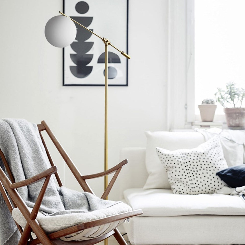 Valentina Arc Stehlampe, Milchglas und Metall