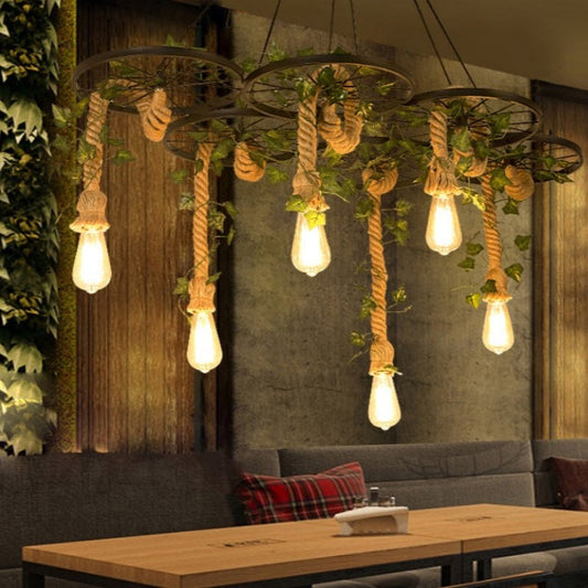 Arisha Industrieller LED-Kronleuchter in Schwarz für Bar/Wohnzimmer