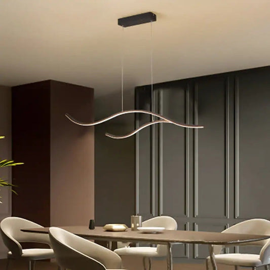 Arisha gebogen lineaire hanglamp, zwart/goud