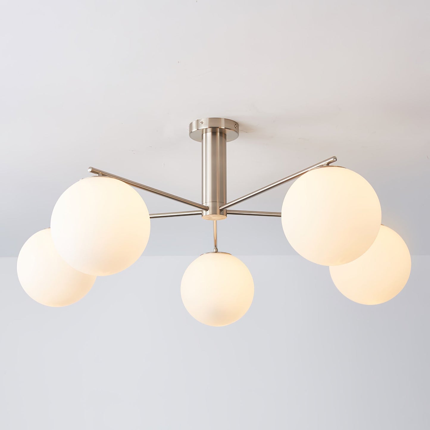 Silva Moderne LED-Pendelleuchte aus Metall mit mehreren Glaskugeln und weißem Lampenschirm für Schlafzimmer und Wohnzimmer, Gold/Nickel