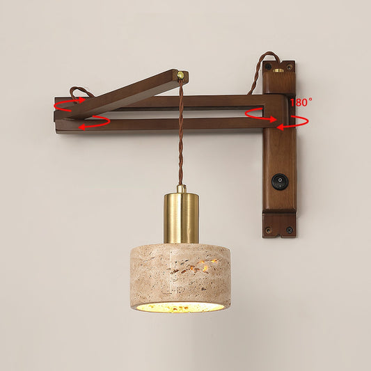 Wandlamp met travertin cilinderkap voor minimalistische sfeer