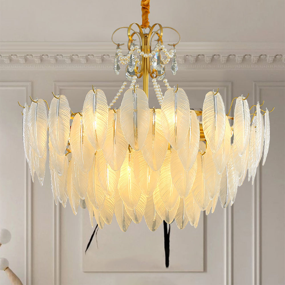 Kristy Elegant Pearl/Glass/Metal Chandelier, White