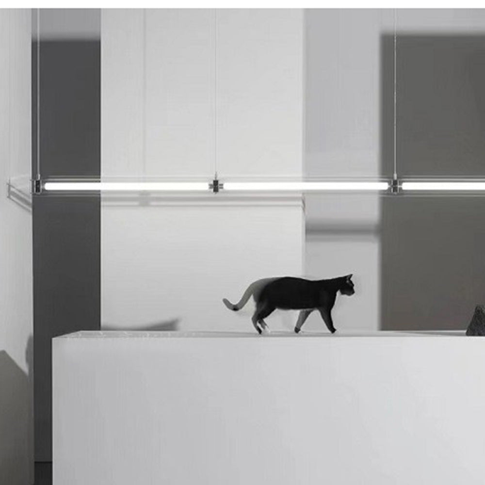 Lampe à suspension linéaire minimaliste en métal Arisha, blanc