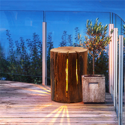 Table de lampadaire d'extérieur en bois à colonne naturelle Ray