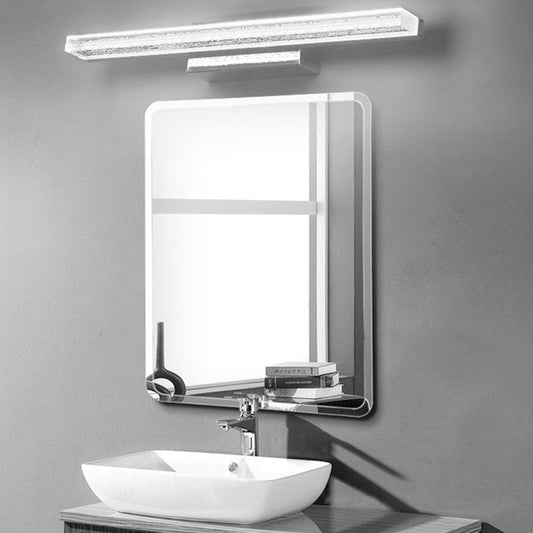 Arisha Moderne rechteckige moderne Wandleuchte aus Metall, Silber