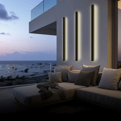 Silex Linear Outdoor Wall Lamp