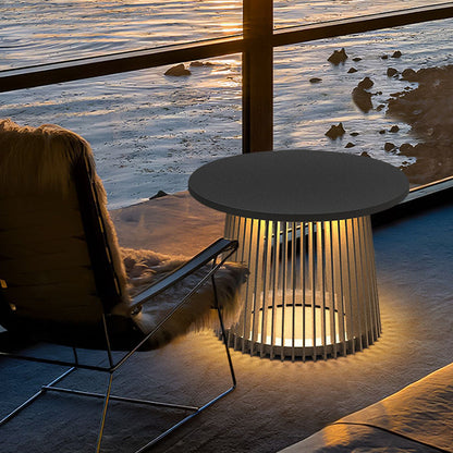 Ray Table Metal Lampe de sol rechargeable/solaire en métal et extérieur