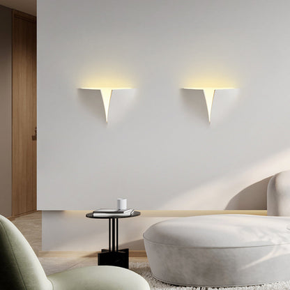Aria Modern Recessed Metal/Plaster LED Wall Lamp, White