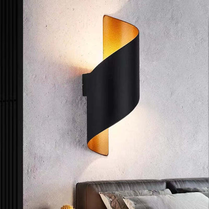 Travin Modern Conch Shape Spiral Outdoor Wall Lamp, Black/White/Gold