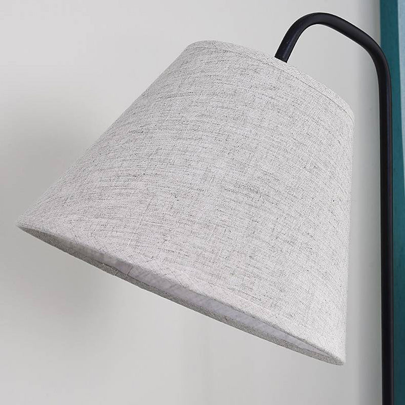 Ozawa Fable Lampe mit Tisch, 2 Farben