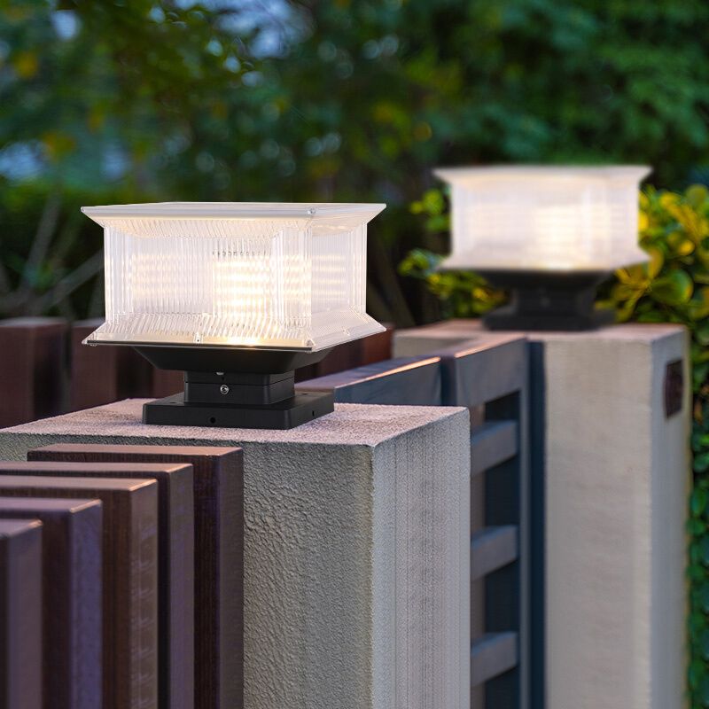 Ray Zeitgenössische LED-Außenleuchte aus rechteckigem Metall, Schwarz