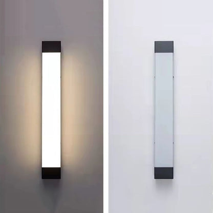 Ray Minimalistische lineare Außenwandleuchte aus Metall, Schwarz