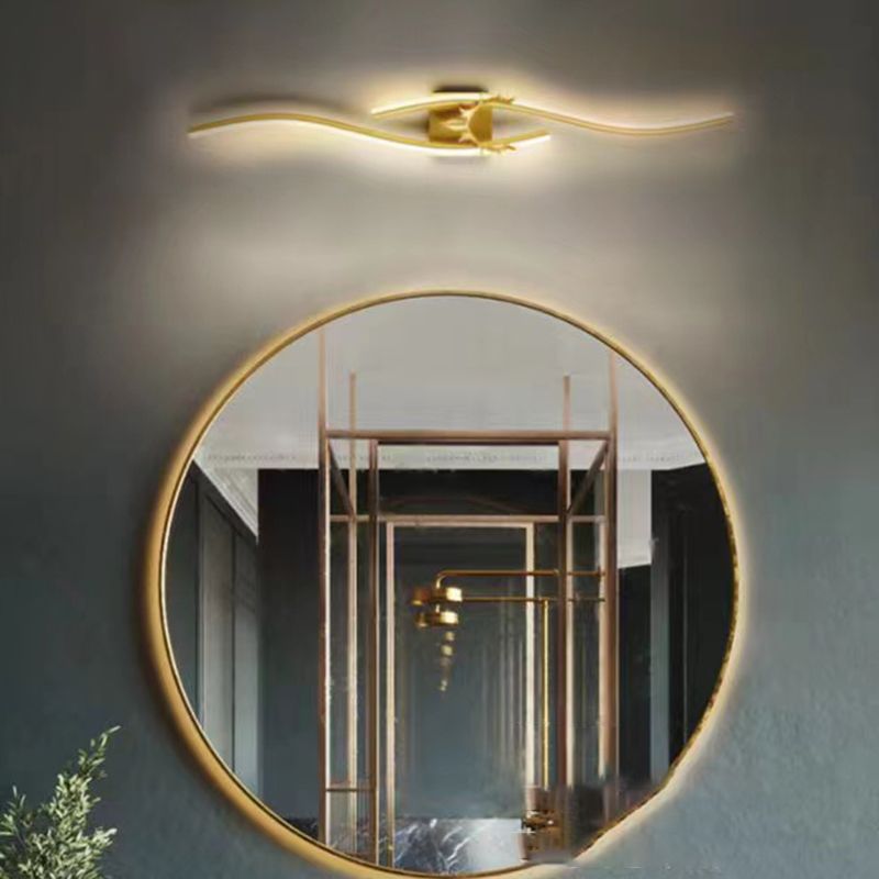 Arisha Modern Linear Metal Vanity LED Wall Lamp, Black/Gold