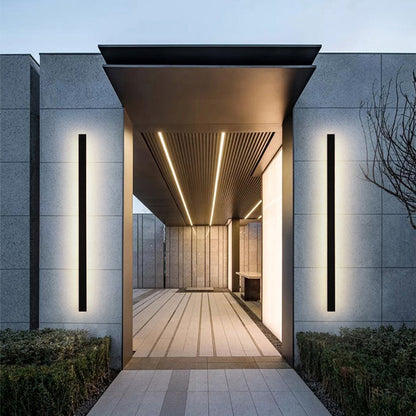 Silex Linear Outdoor Wall Lamp