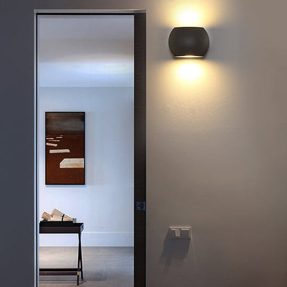 Ray Minimalist Geometric Metal Outdoor Wall Lamp, Black/Grey