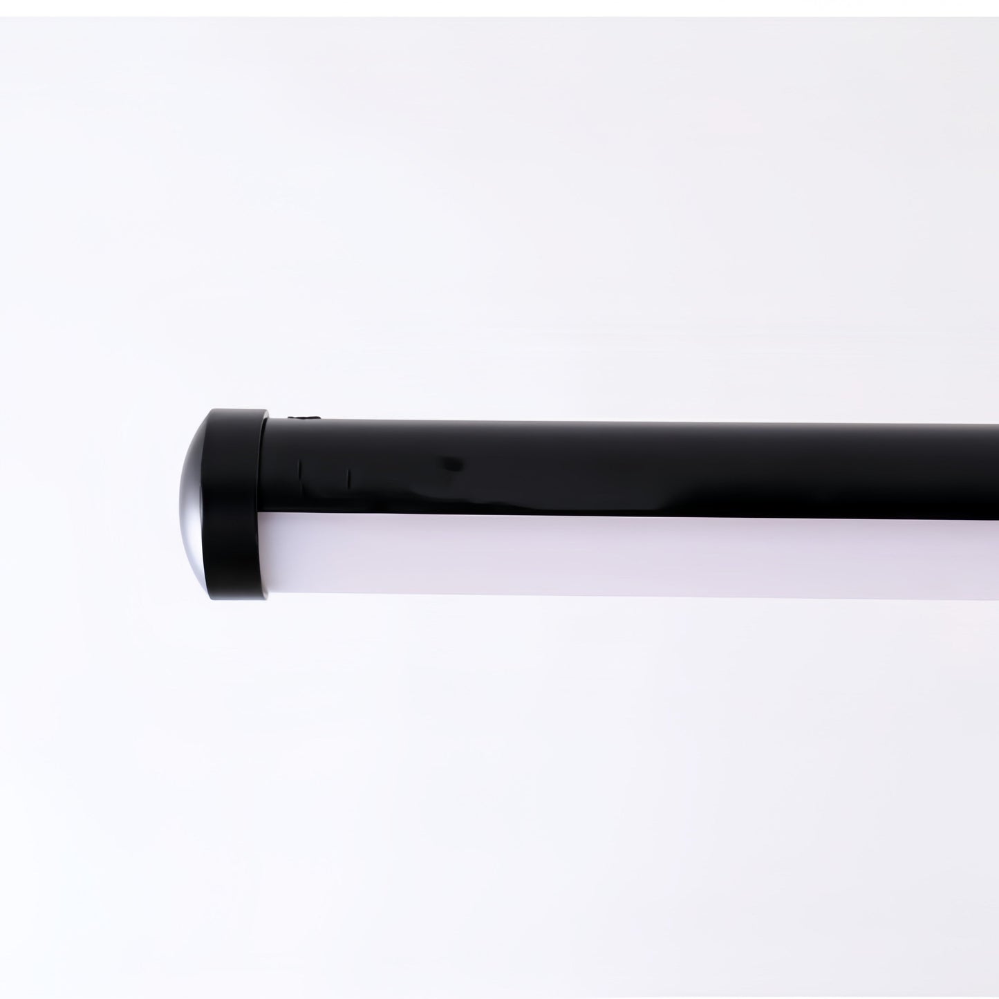 Suspension Arisha - Minimaliste Noire LED Moderne pour Salle à Manger et Bureau