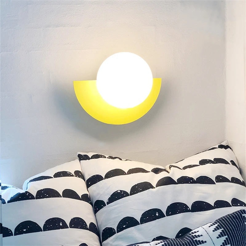 Vivi Indoor Wall Lamp