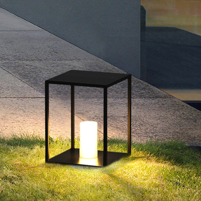 Ray Minimalistische rechteckige Solar-Außenbodenlampe aus Metall