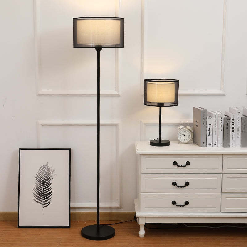 Lampe de table et lampadaire en tissu Baines, 2 couleurs