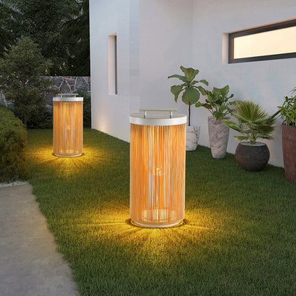 Lampadaire Ray Retro en métal/rotin, câblé/solaire/LED, extérieur