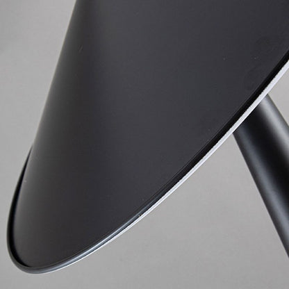 Salgado Moderne untertassenförmige Metall-Stehlampe, Schwarz