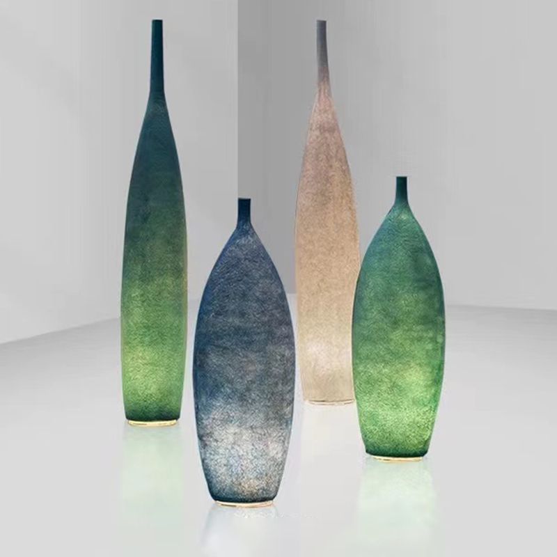 Lampadaire en résine Creative Bottle de Byers, multicolore, pour hôtel