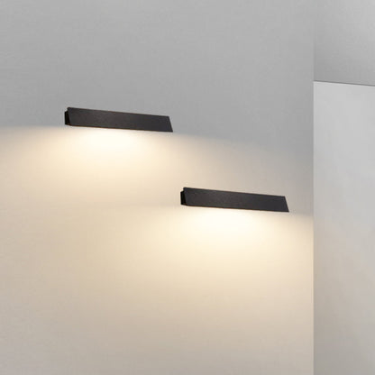 Ray Industrial Linear Metal Outdoor Wall Lamp, Black/White