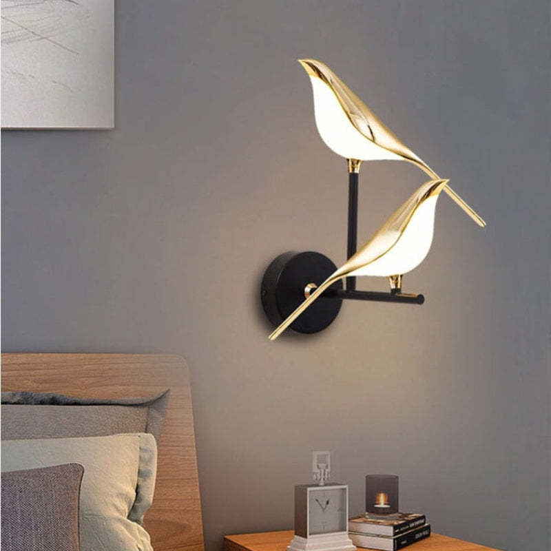 Arisha Minimalistische Elster-Vogel-Wandlampe aus Metall, Schlafzimmer