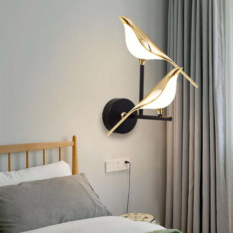 Arisha Minimalistische Elster-Vogel-Wandlampe aus Metall, Schlafzimmer