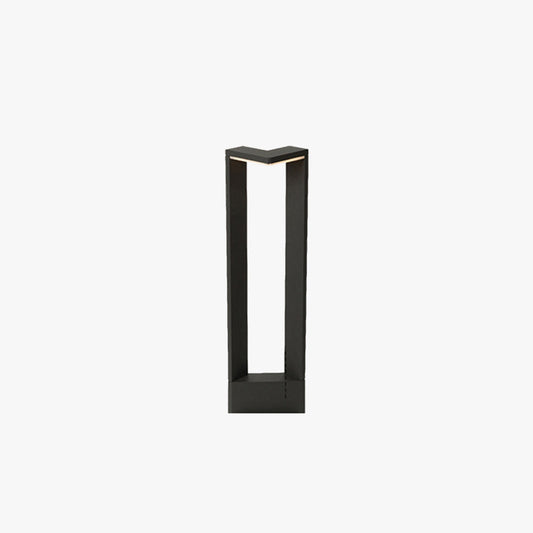 Ray Minimalist Metal Right-angle Shaped Outdoor Path Light, Black