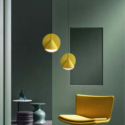 Lampe suspendue à abat-jour coloré à LED moderne Arisha