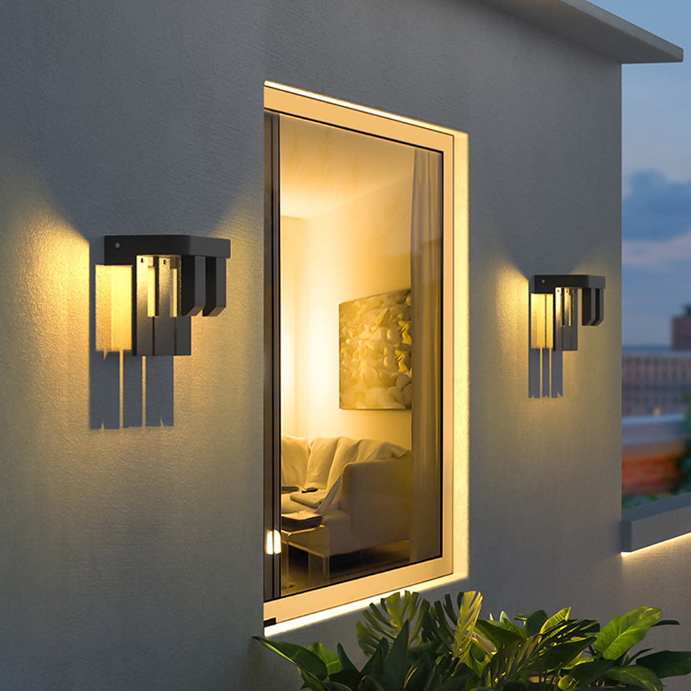 Ray Moderne minimalistische Metall-Solar-Wandleuchte für den Außenbereich, Schwarz