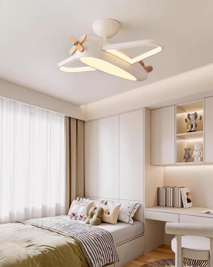 Plafonnier avion pour chambre d'enfant au charme ludique