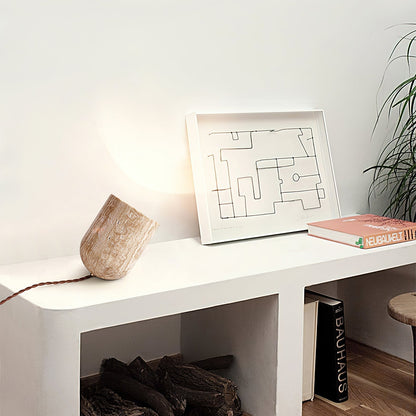 Lampe de table conique en travertin Mysilarae