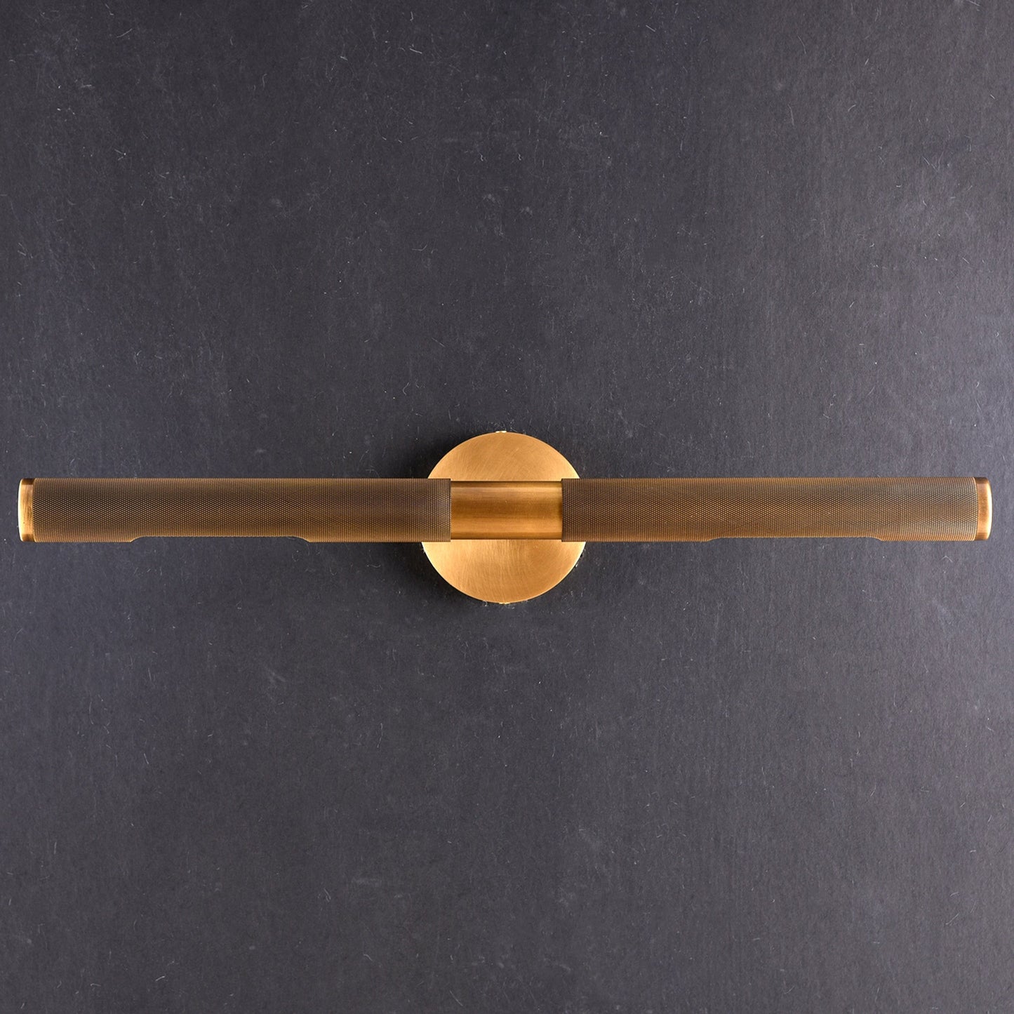 Solvain Modern Brass LED Wall Light