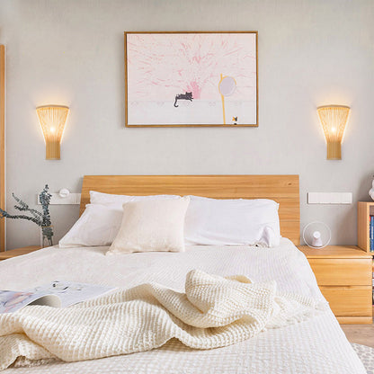 Muto Led Wall Mounted Bedside Lamp, Rattan/, Bedroom