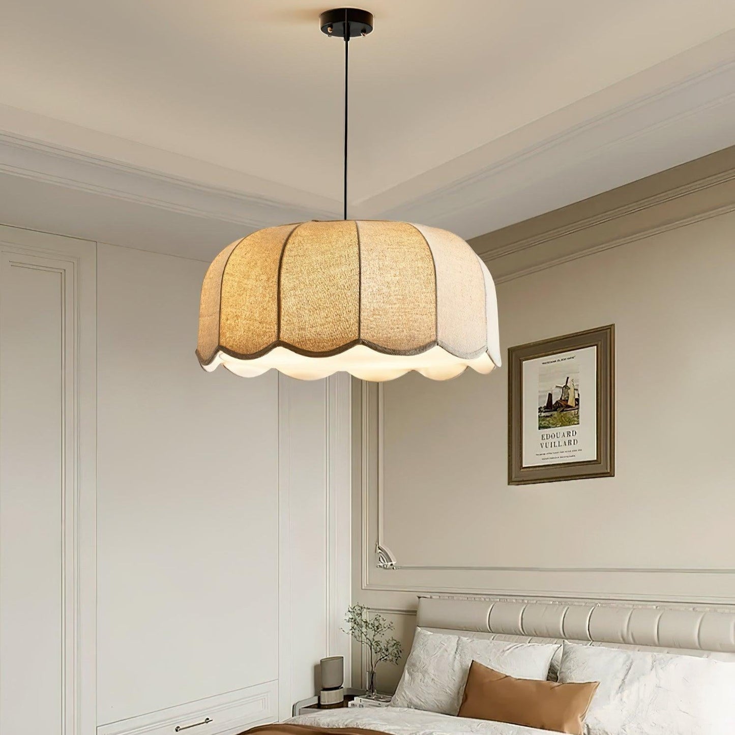 Sora Banana Leaf Pendant Light
