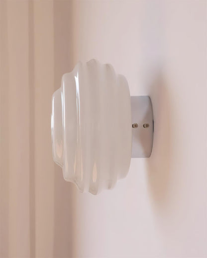 Duvia Rippled Glass Wall Lamp