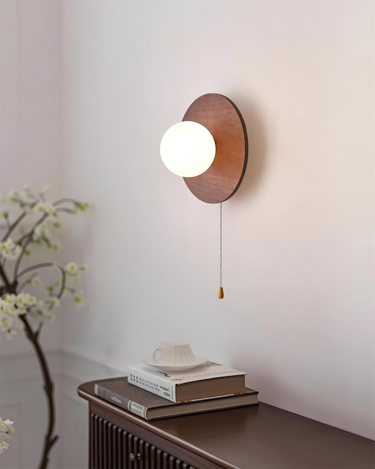 Olyne Wooden Wall Lamp