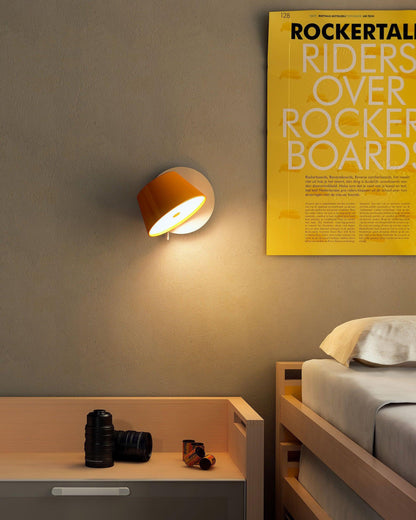 Fivra Dual Shade Wall Lamp