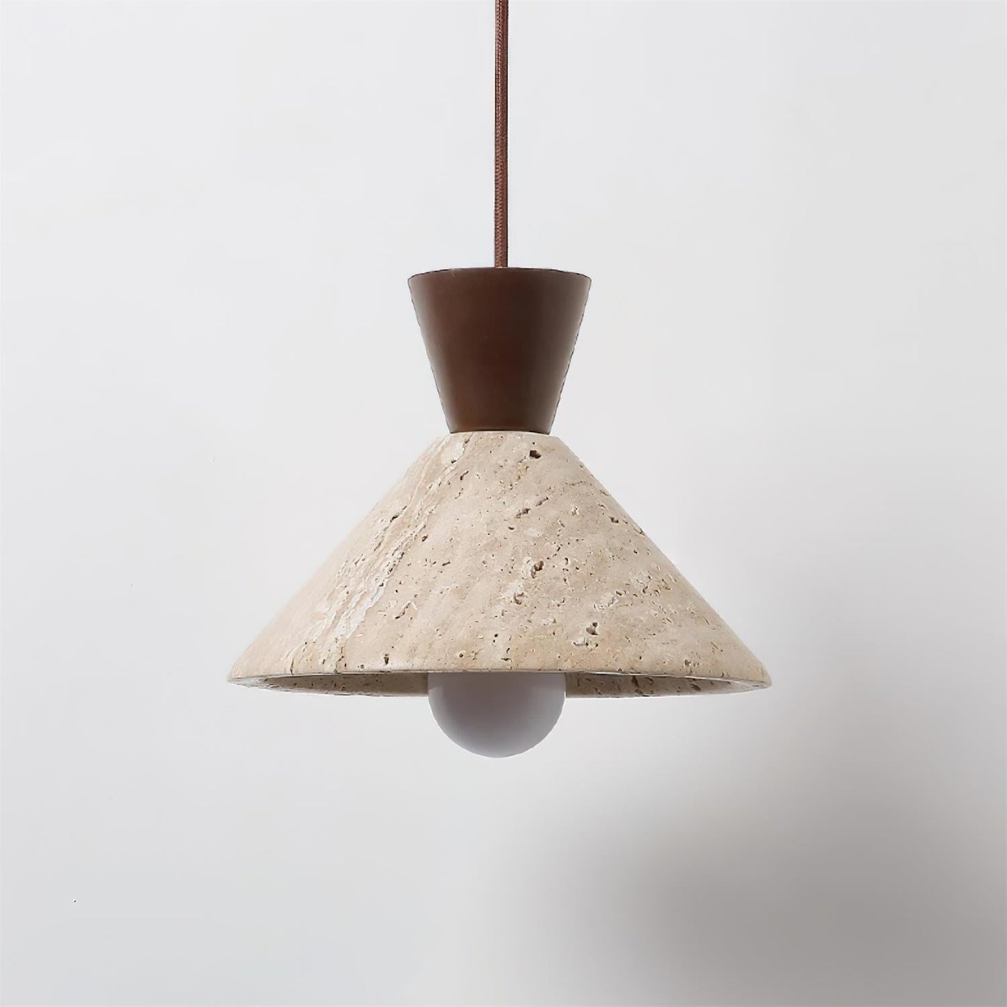 Ritta Suspension en travertin forme Chapeau