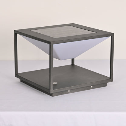 Ray Geo Frame Solar Outdoor Light