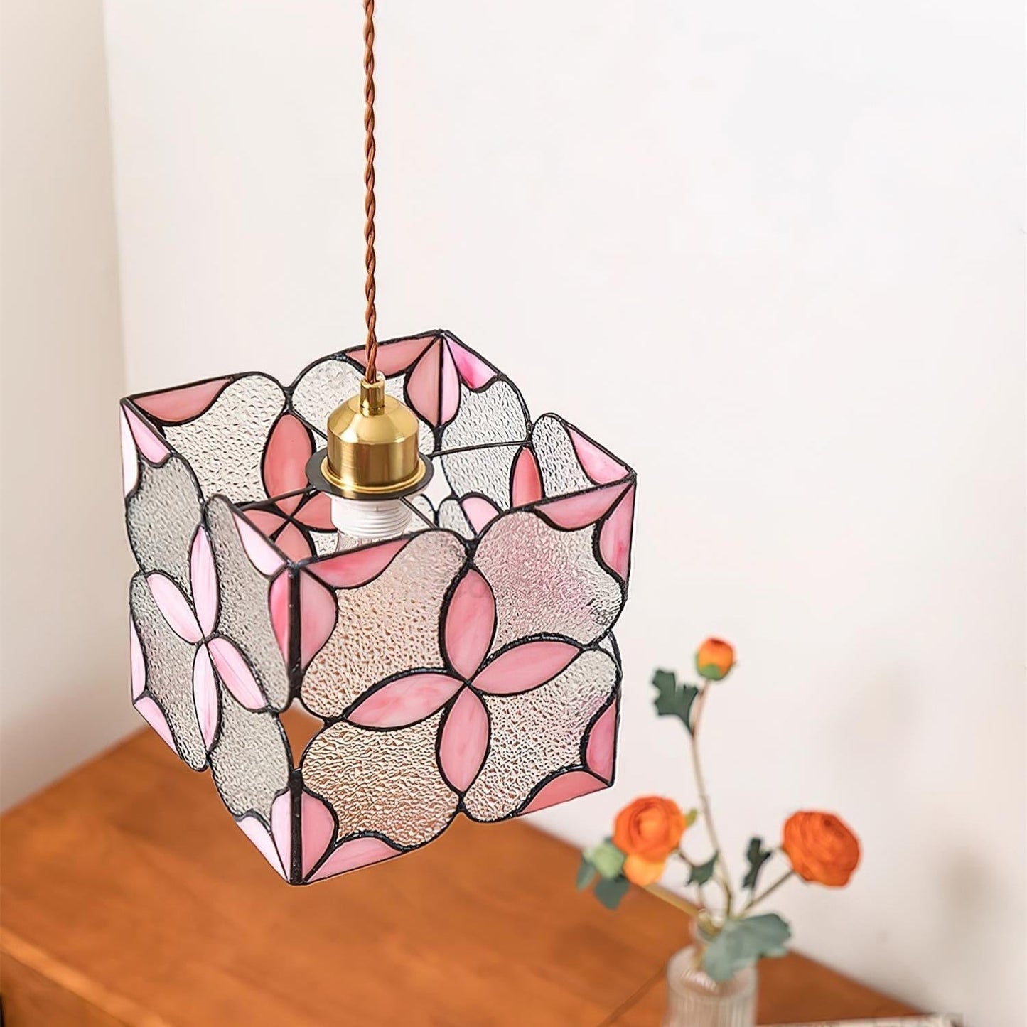 Glyna Tiffany Pendant Light