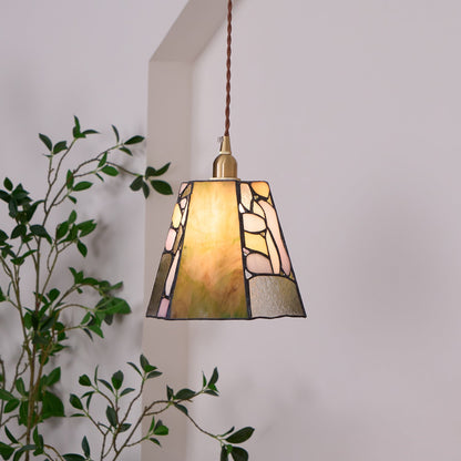 Suspension en vitrail de style Tiffany Mavine