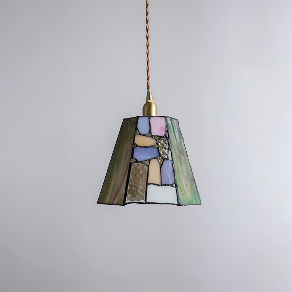 Suspension en vitrail de style Tiffany Mavine