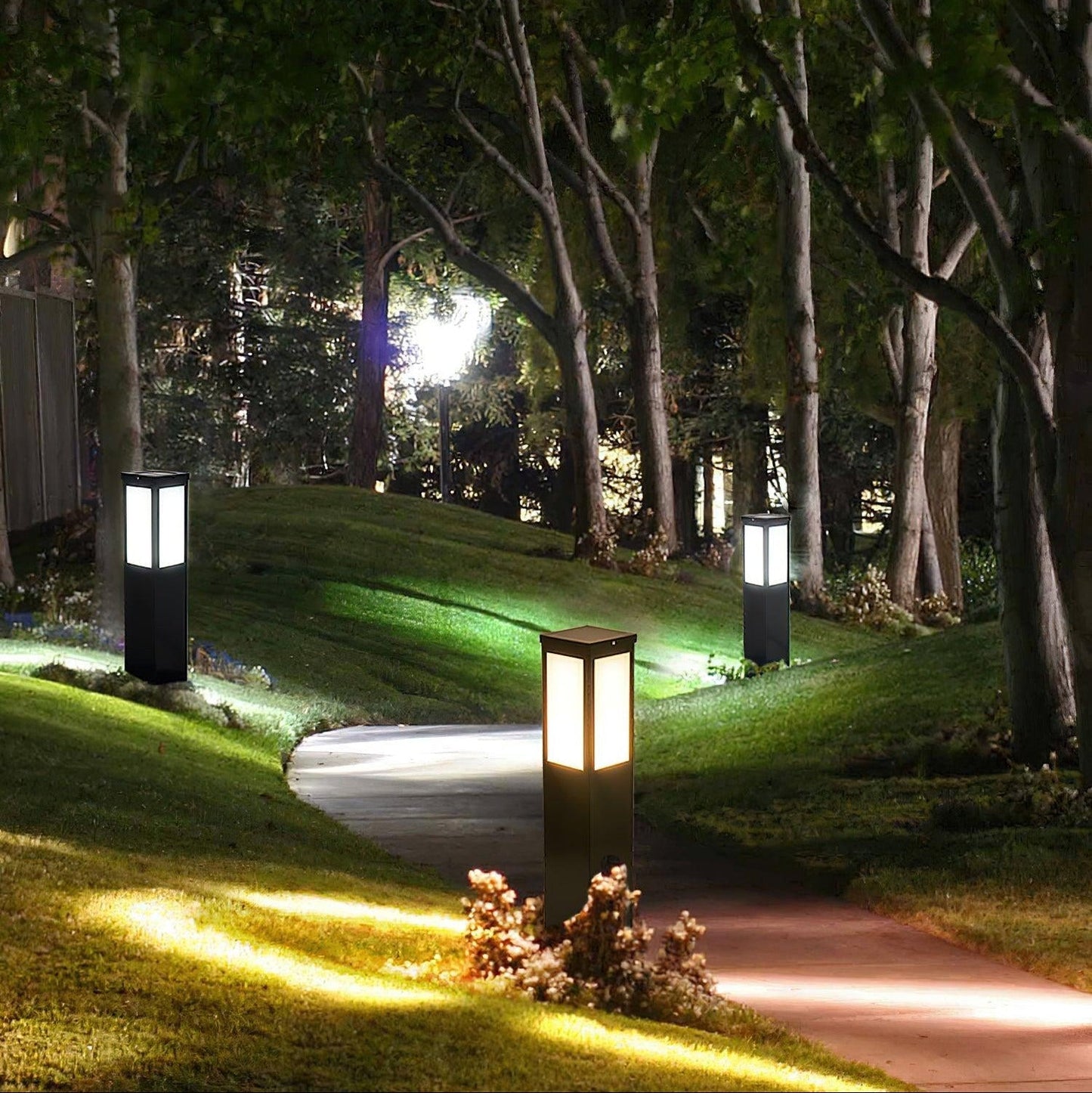 Leo Bollard Solar Outdoor Light